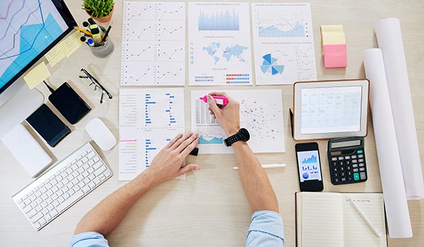 AUM-FAS-busines-services-1